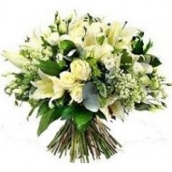 Bouquet de flores blancas