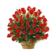 Arrangement of 100 roses