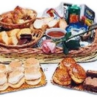 Canasta con desayuno