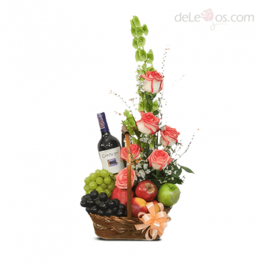 Cesta Frutal con flores y Vino