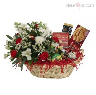 Cesta Gourmet con flores