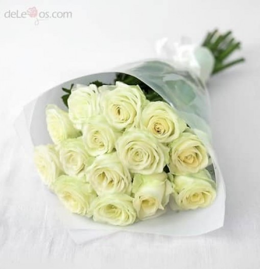 Bouquet de 24 rosas blancas