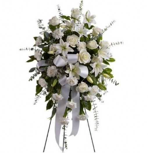 Pedestal de flores blancas